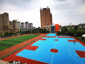 安徽淮北市*府实验小学6mm 硅PU 马上完工